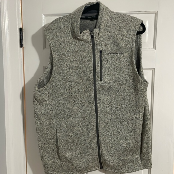 Eddie Bauer Vest - Picture 1 of 1